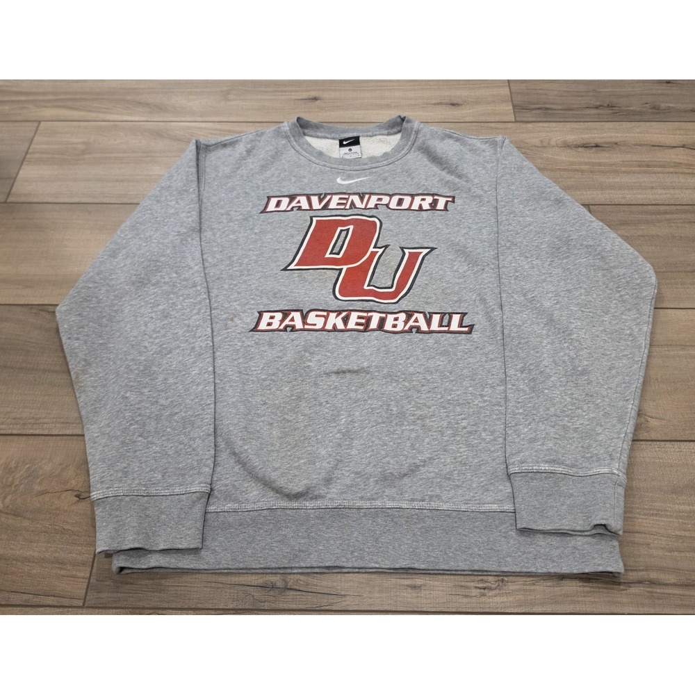 Vintage Nike Davenport University Crewneck Sweatshirt Center Swoosh Basketball